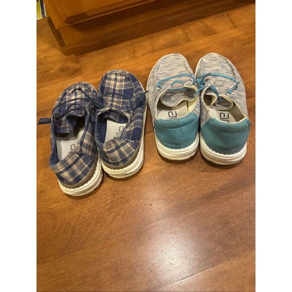 Woman’s hey dude, sneaker bundle size 8 - Picture 4 of 8